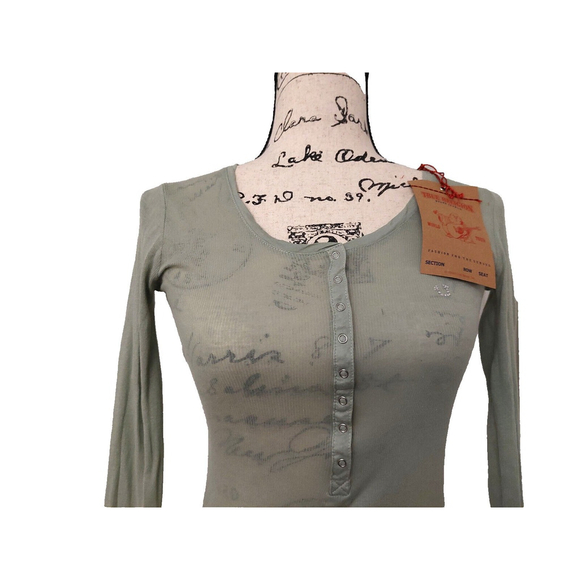 True Religion Long Sleeve Crystal Kristen Green Cotton Henley Shirt XS NWT $78 - Picture 2 of 12